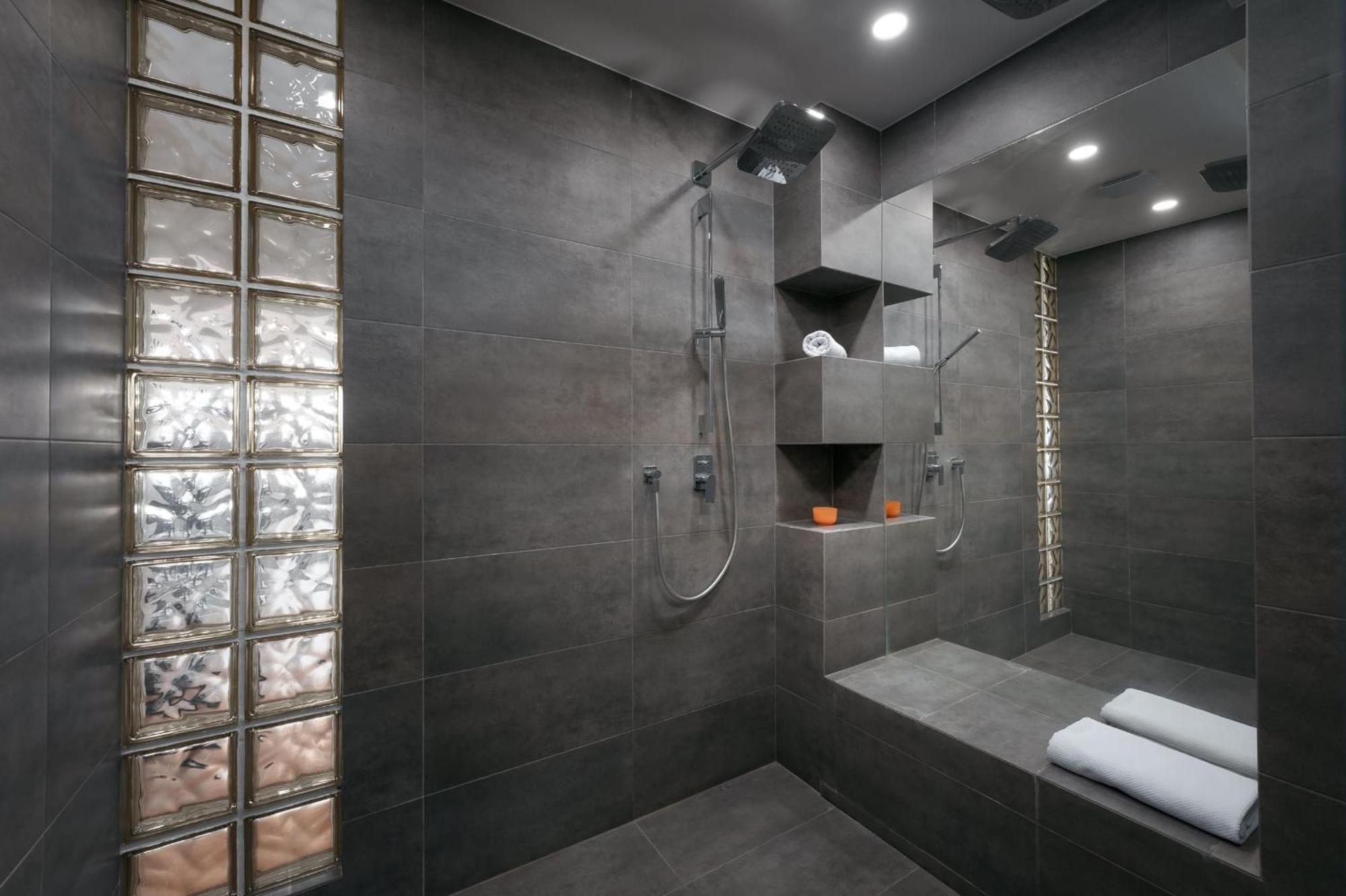 Dot 3 Bdr Apartment With Tyn Cathedral View & Ac Prag Dış mekan fotoğraf